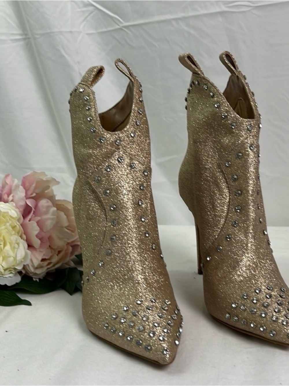 JESSICA SIMPSON Gold Glitter Dress Boots Stiletto Gem Pointed Pixillez 6M NWOB
